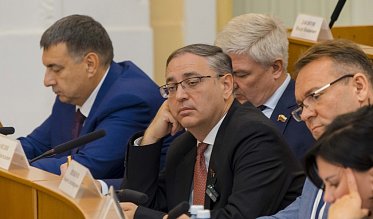 Заксоб проголосовал за Сергея Балыкина и процедуру выборов мэра